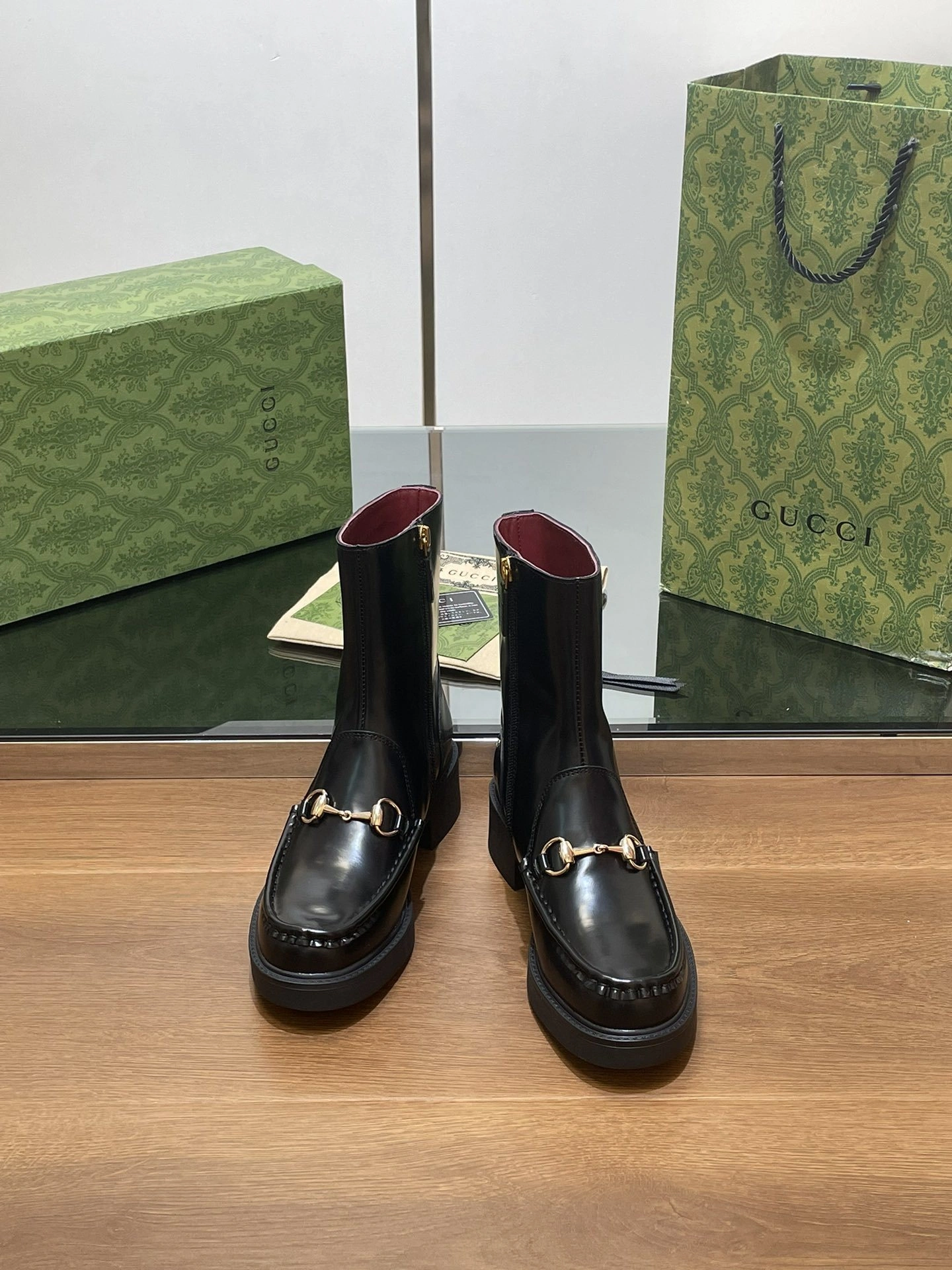 COCO-- 6u33i 798724 0GQ00 1000 Heel height：4.5CM Waterproof：2.5CM Calfskin item:D-X150L2506